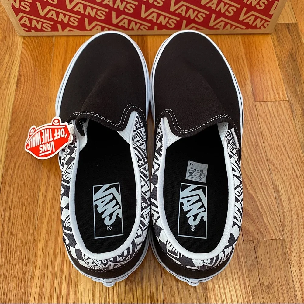 Vans Classic Slip On Women’s Sneakers - Picture 5 of 7